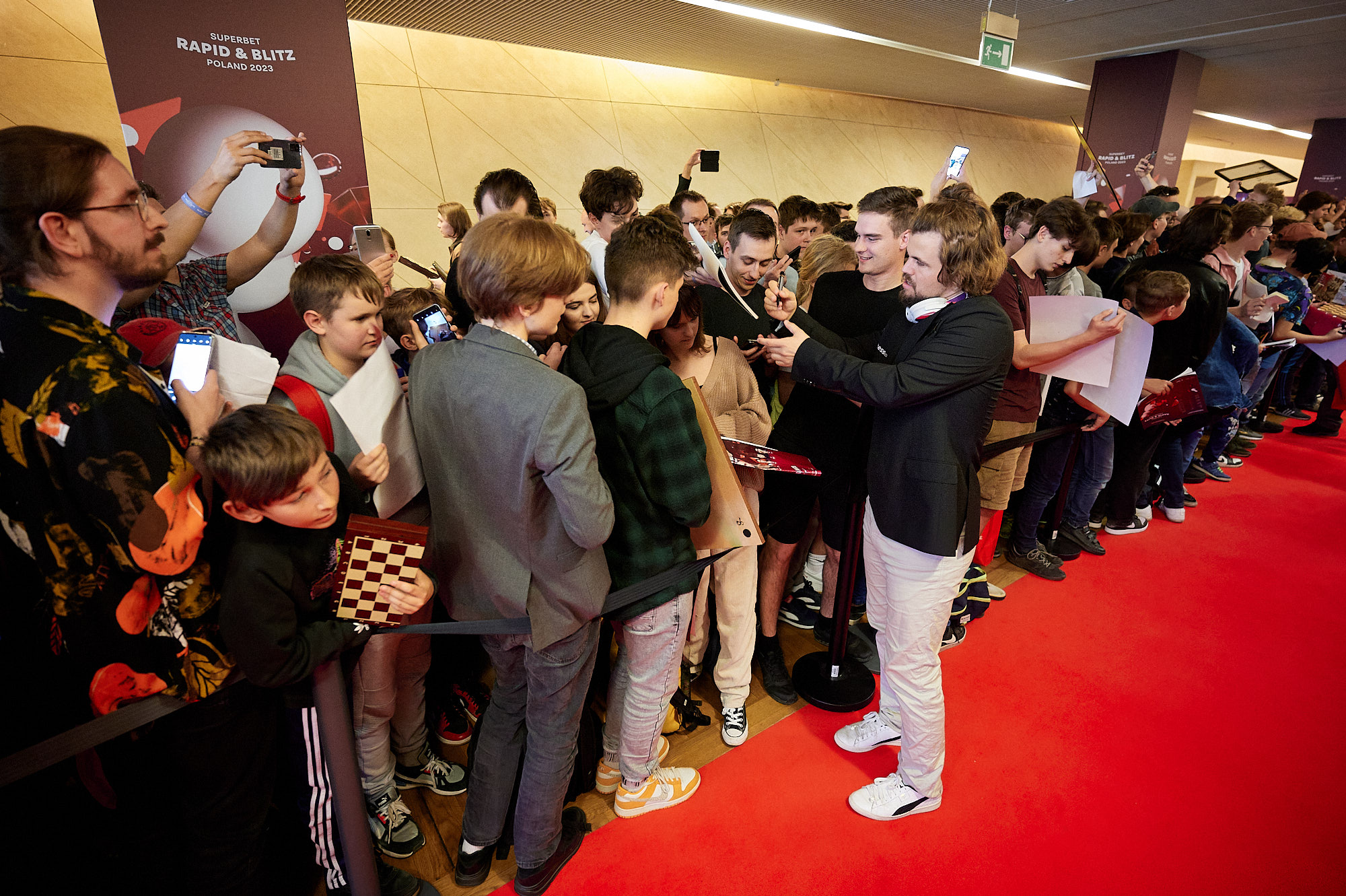 Carlsen_autograph